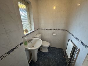 Photo 16- click for photo gallery